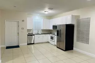 4216 Leo Ln, Riviera Beach, FL 33410 - Photo 4