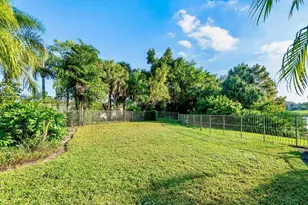 56 Island Dr, Boynton Beach, FL 33436 - Photo 26