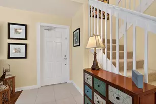423 Capistrano Dr, Palm Beach Gardens, FL 33410 - Photo 14