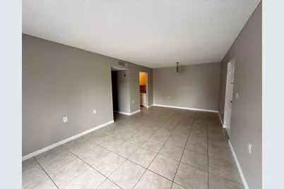 1139 Lake Terry Drive #M, West Palm Beach, FL 33411 - Photo 4