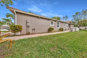 7600 S Aragon Blvd, Sunrise, FL 33322 - Photo 6