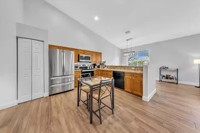 7600 S Aragon Boulevard #3, Sunrise, FL 33322 - Photo 8