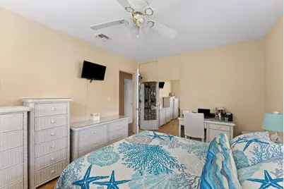 2625 NW 3rd Avenue, Wilton Manors, FL 33311 - Photo 20