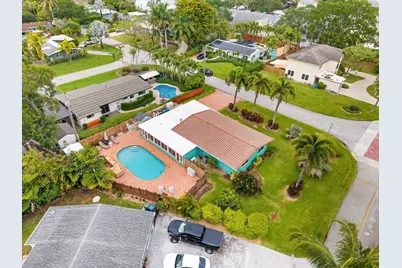 2625 NW 3rd Avenue, Wilton Manors, FL 33311 - Photo 38