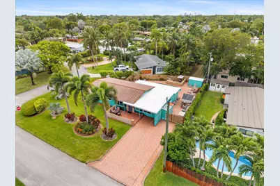 2625 NW 3rd Avenue, Wilton Manors, FL 33311 - Photo 30
