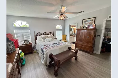 3800 Hydrilla Court, Port Saint Lucie, FL 34952 - Photo 18