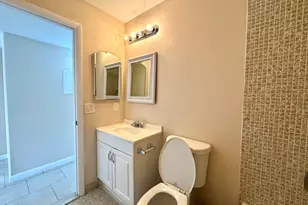 900 S Normandy Ln, Delray Beach, FL 33484 - Photo 14