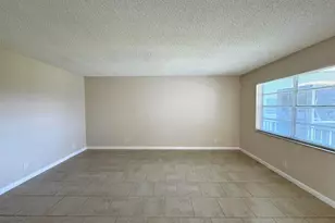 900 Normandy Ln S, Delray Beach, FL 33484 - Photo 12