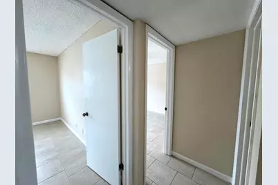 900 Normandy Lane S, Delray Beach, FL 33484 - Photo 16