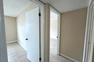 900 Normandy Ln S, Delray Beach, FL 33484 - Photo 16