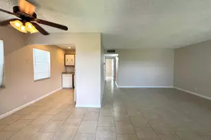 900 S Normandy Ln, Delray Beach, FL 33484 - Photo 4