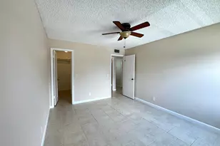 900 Normandy Ln S, Delray Beach, FL 33484 - Photo 22