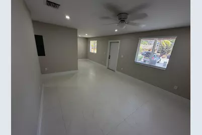4329 NW 4th Avenue #4329, Pompano Beach, FL 33064 - Photo 4