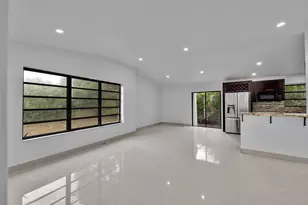 17551 NE 5th Ave, North Miami Beach, FL 33162 - Photo 20