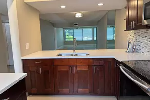3521 Village Blvd, West Palm Beach, FL 33409 - Photo 8