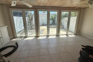 2704 Cardinal Dr, Vero Beach, FL 32963 - Photo 4