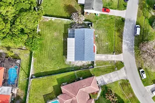 1853 SE Dranson Cir, Port Saint Lucie, FL 34952 - Photo 44