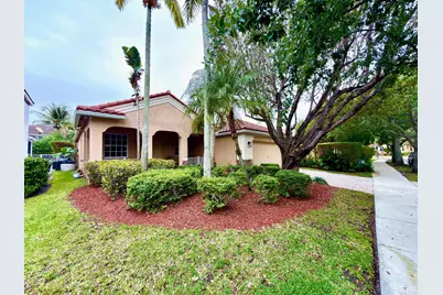 1618 Royal Grove Way, Weston, FL 33327 - Photo 2