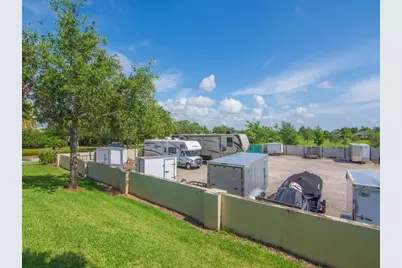 521 N Valencia Circle SW, Vero Beach, FL 32968 - Photo 52