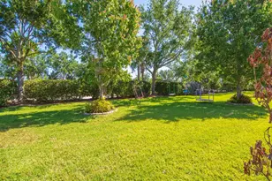 521 N Valencia Cir SW, Vero Beach, FL 32968 - Photo 18