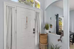 521 N Valencia Cir SW, Vero Beach, FL 32968 - Photo 6