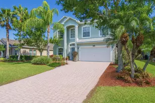 521 N Valencia Cir SW, Vero Beach, FL 32968 - Photo 4