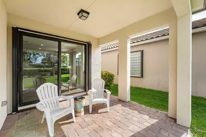 8910 Sea Chase Drive, Lake Worth, FL 33467 - Photo 32