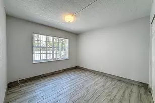337 Kenilworth Blvd, West Palm Beach, FL 33405 - Photo 2