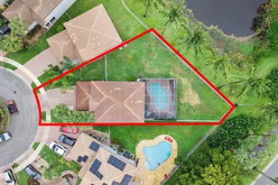 5120 Crescent Moon Dr, Greenacres, FL 33463 - Photo 2
