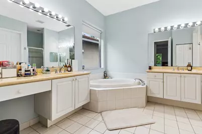 11178 Osprey Lake Lane, Palm Beach Gardens, FL 33412 - Photo 10