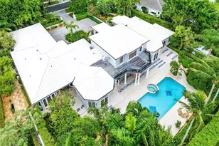 2540 Fairway Island Dr, Wellington, FL 33414 - Photo 40