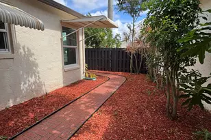 5430 Mirror Lakes Blvd, Boynton Beach, FL 33472 - Photo 4
