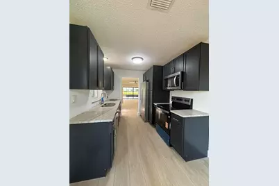 5430 Mirror Lakes Boulevard, Boynton Beach, FL 33472 - Photo 8