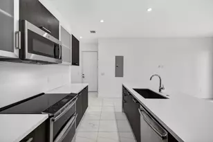 1044 NE 18th Ave, Fort Lauderdale, FL 33304 - Photo 12