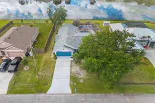 5930 NW Theda Ln, Port Saint Lucie, FL 34983 - Photo 2