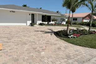 4760 NW 5th Ln, Boca Raton, FL 33431 - Photo 4