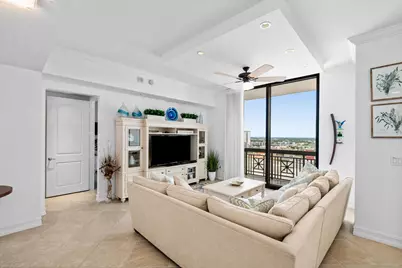 701 S Olive Avenue #1718, West Palm Beach, FL 33401 - Photo 2