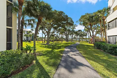 1000 N US Highway 1 #Ja102, Jupiter, FL 33477 - Photo 38