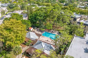 8421 Forest Hills Dr, Coral Springs, FL 33065 - Photo 28