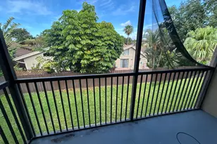 21906 Lake Forest Cir, Boca Raton, FL 33433 - Photo 8