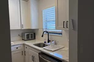 21906 Lake Forest Cir, Boca Raton, FL 33433 - Photo 4