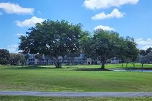 13550 SW 6th Ct, Pembroke Pines, FL 33027 - Photo 2