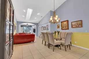 9531 Crescent View Dr N, Boynton Beach, FL 33437 - Photo 14