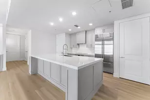 182 Lake Dr, Singer Island, FL 33404 - Photo 10