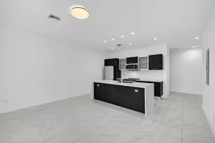 1044 NE 18th Ave, Fort Lauderdale, FL 33304 - Photo 2