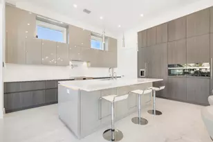 1180 Bimini Ln, Singer Island, FL 33404 - Photo 10