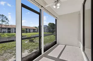 7770 Tahiti Ln, Lake Worth, FL 33467 - Photo 30