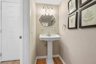 670 Tennis Club Dr, Fort Lauderdale, FL 33311 - Photo 4