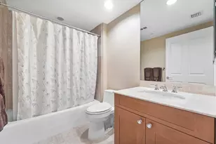 6000 Island Blvd, Aventura, FL 33160 - Photo 14
