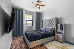 9331 W 35th Ave, Hialeah, FL 33018 - Photo 28